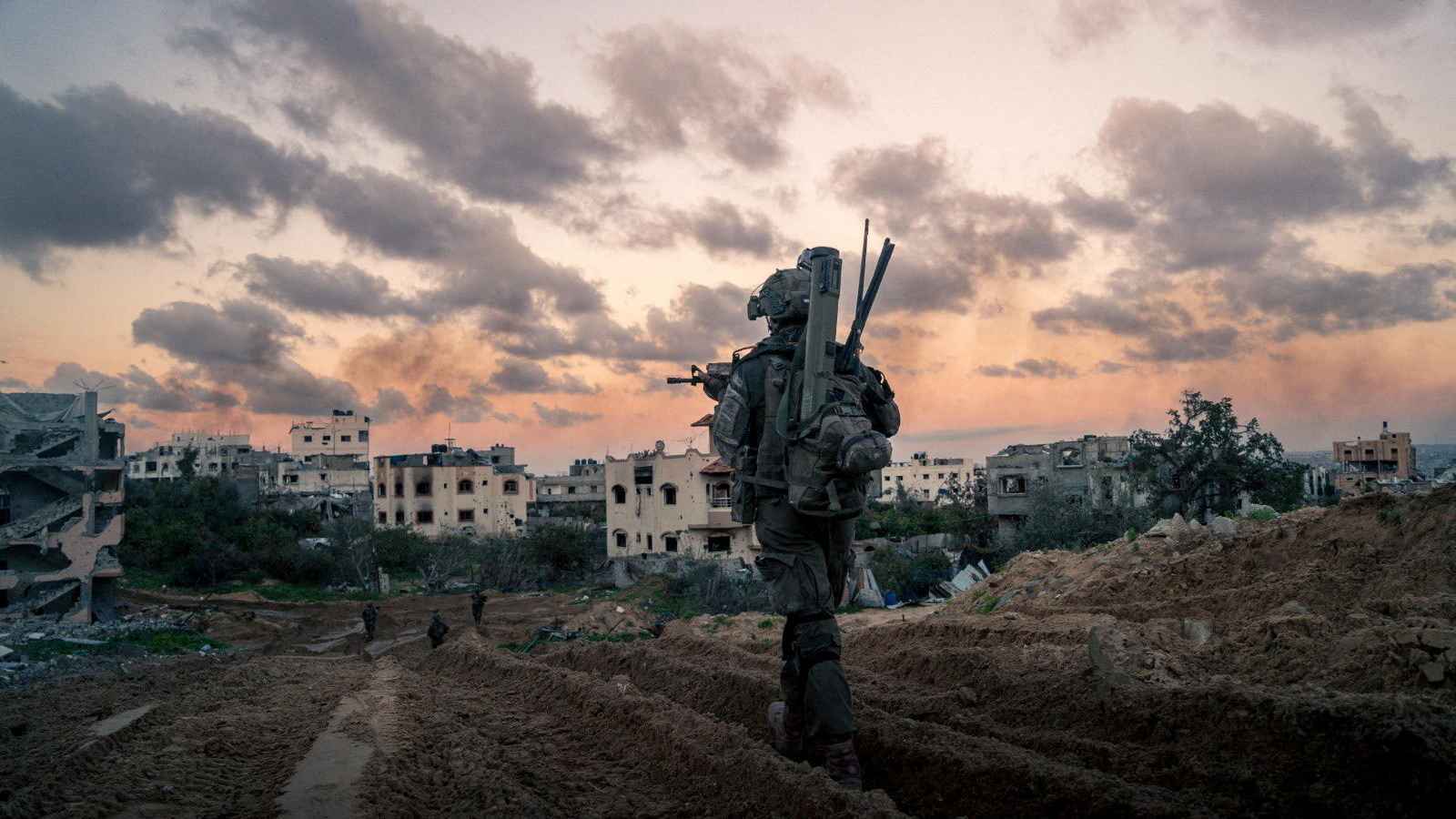 هل جاء دور فتح أبواب جهنم على الحزب والحرس الثوري بعد حماس؟!