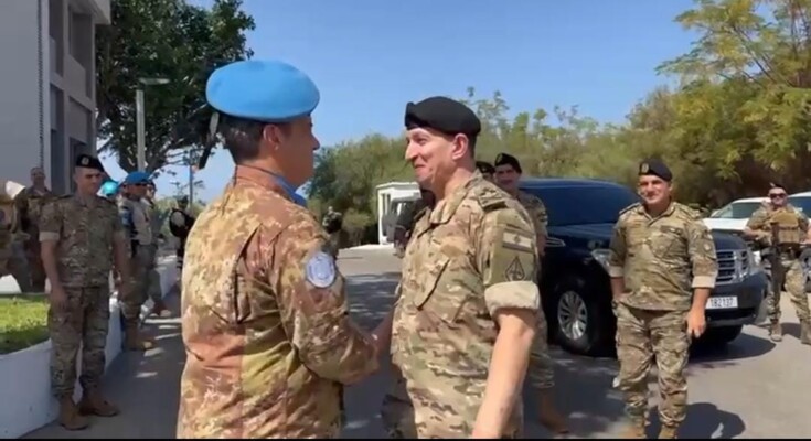 قائدا الجيش واليونيفيل يؤكدان أهمية التنسيق