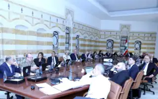 مجلس الوزراء32