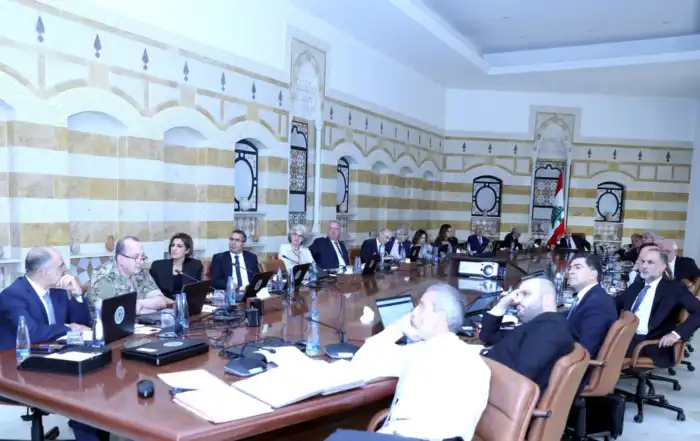 مجلس الوزراء32