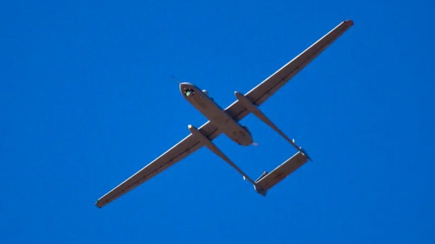 تحليق كثيف للطيران الاستطلاعي في أجواء صور