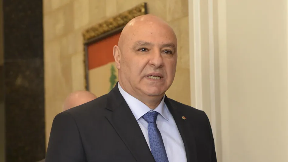 عون لا يرى بديلاً من التفاوض.. سوى الحرب