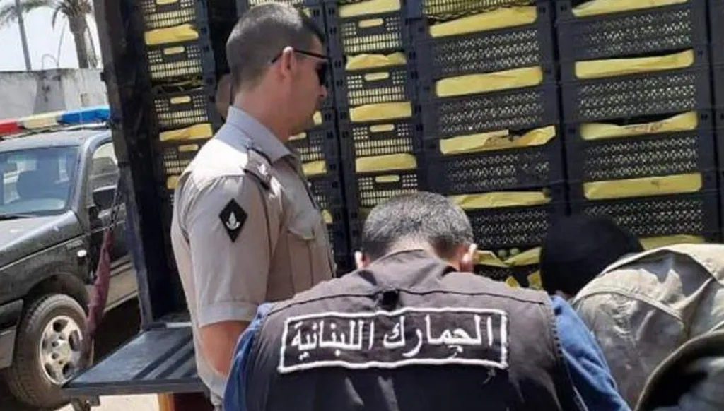 IMG_4536 أطنان من المعسل المهرّب داخل مستودع في صيدا!