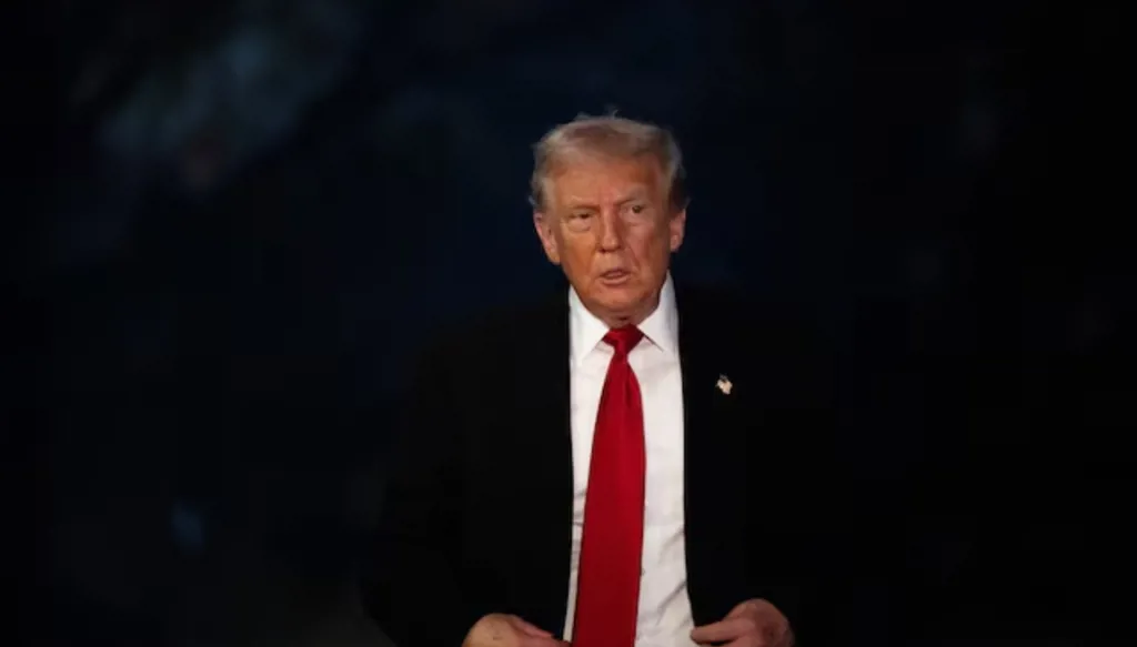 ترامب: سأطالب “بي بي سي” بما يصل إلى ٥ مليارات دولار