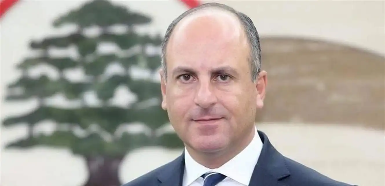 بو عاصي يردّ على ولايتي: الحزب أهم من الخبز والماء؟