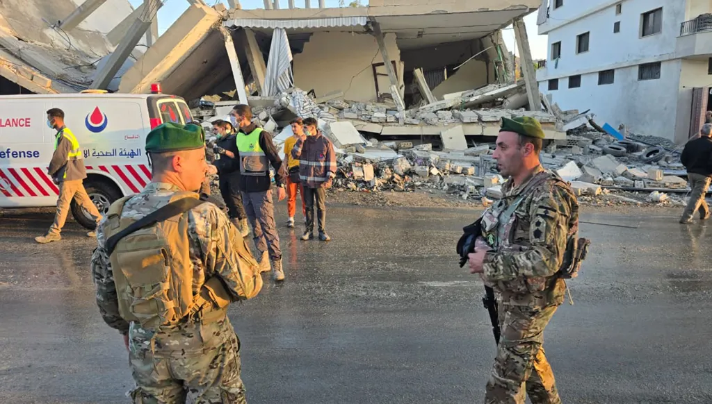 WhatsAppImage20251119at22.40.47_224118_large موجة تصعيدية ولبنان يتلمّس احتواء الصدمة… آخر محاولات الأكثرية: حذارِ تعطيل الانتخابات