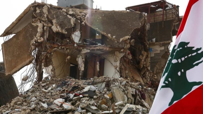 حين يُغازل “الحزب” بعبدا يشدّ الدولة إلى الغرق