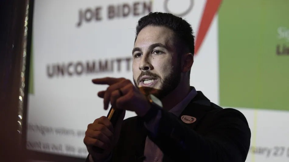 image-1762352033.jpg فرح يغمر بنت جبيل وكونين بعد فوز بيضون وحمود في ميشغن