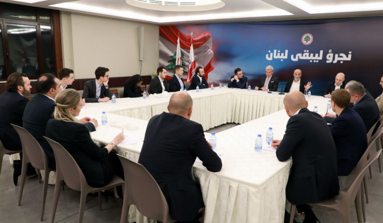 استقبالات جعجع جعجع بحث مع وفد اقتصادي دولي سبل استقطاب الاستثمارات إلى لبنان