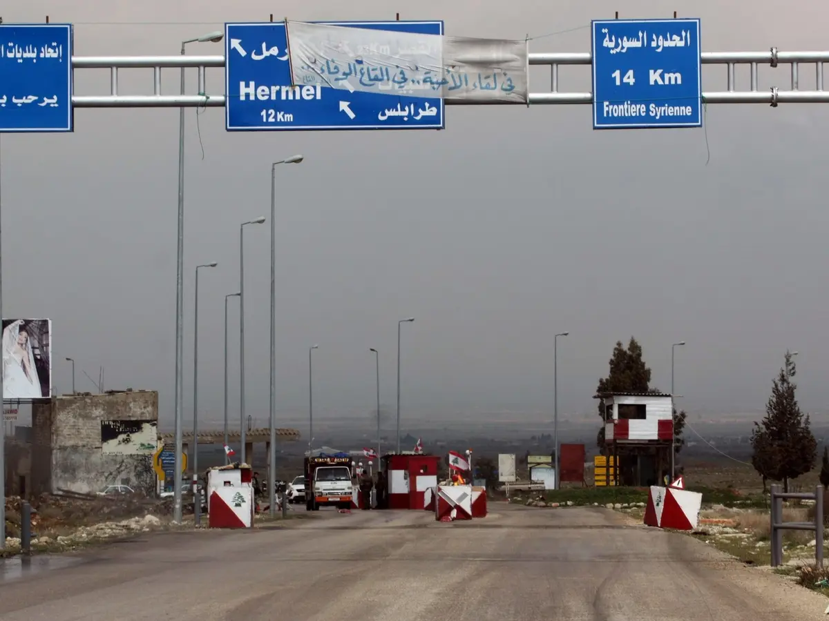 مسلّحون يحاولون التسلّل من سوريا الى لبنان، واتصالات لاحتواء التوتّر