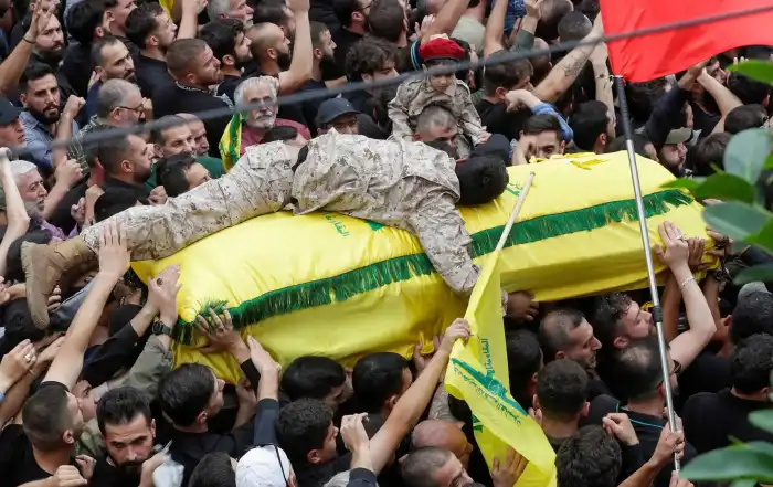 تشييع حزب الله55