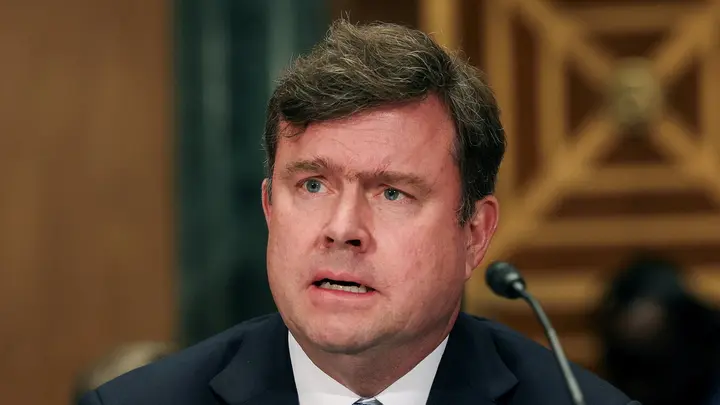 جون هيرلي1 واشنطن تُضيّق الخناق المالي.. لبنان تحت مجهر «الضغط الأقصى»