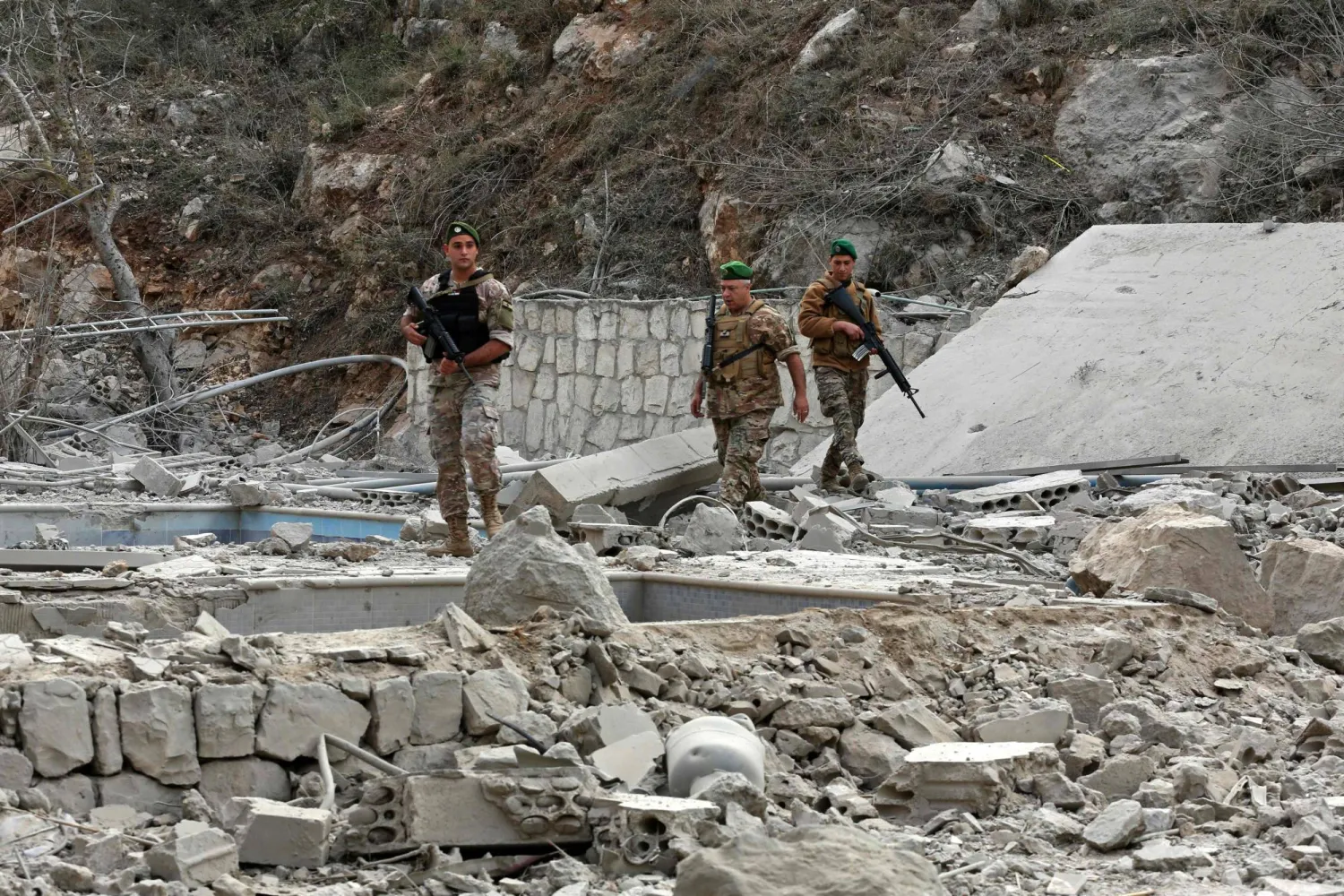 جيش لبنان جنوب 6