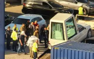 سيارة البابا