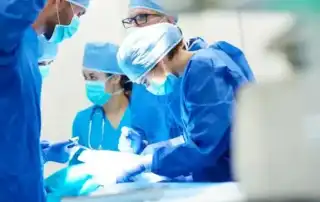 عمليات جراحيّة
