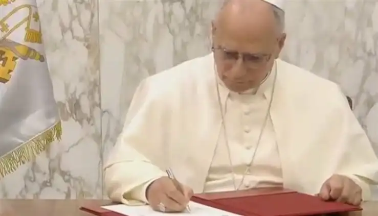 البابا السجل الذهبي البابا السجل الذهبي