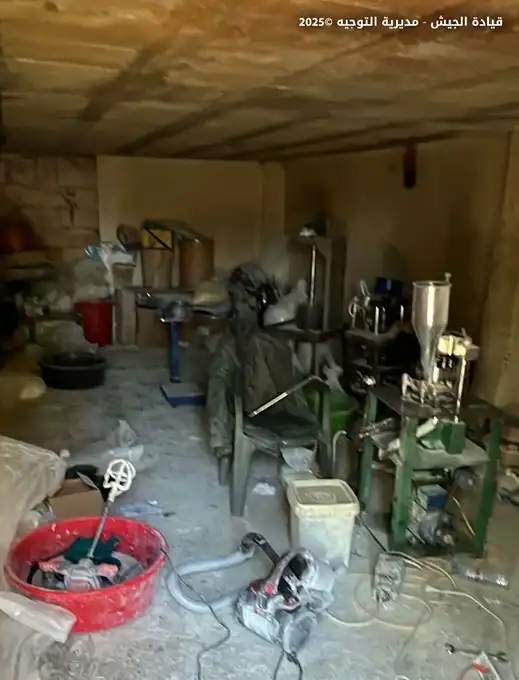 مخدرات بالصور – ضبط معمل لتصنيع المخدّرات في بعلبك