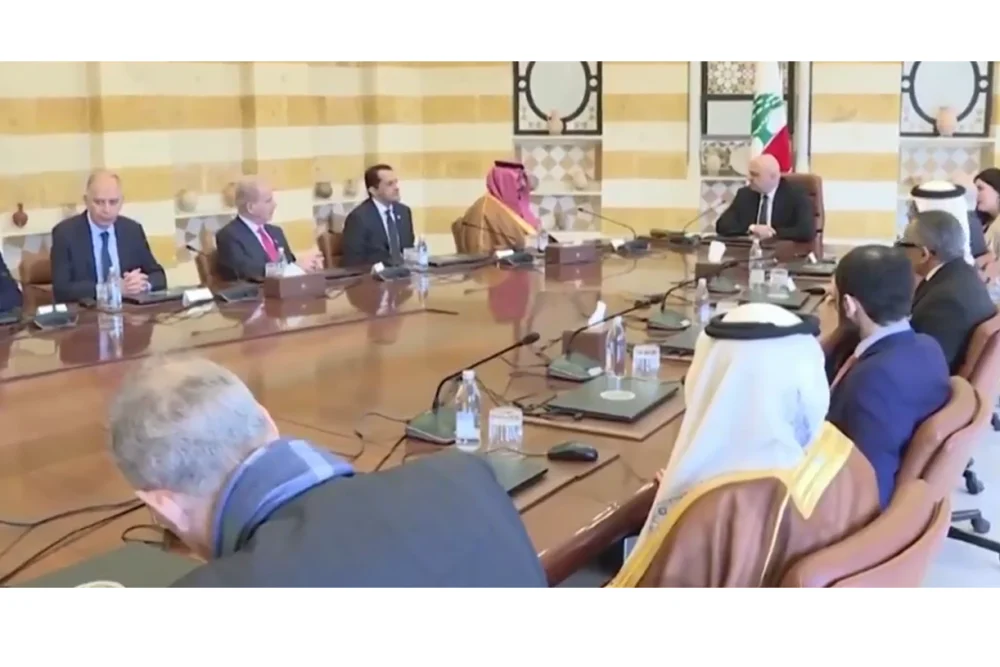 عون الخماسية