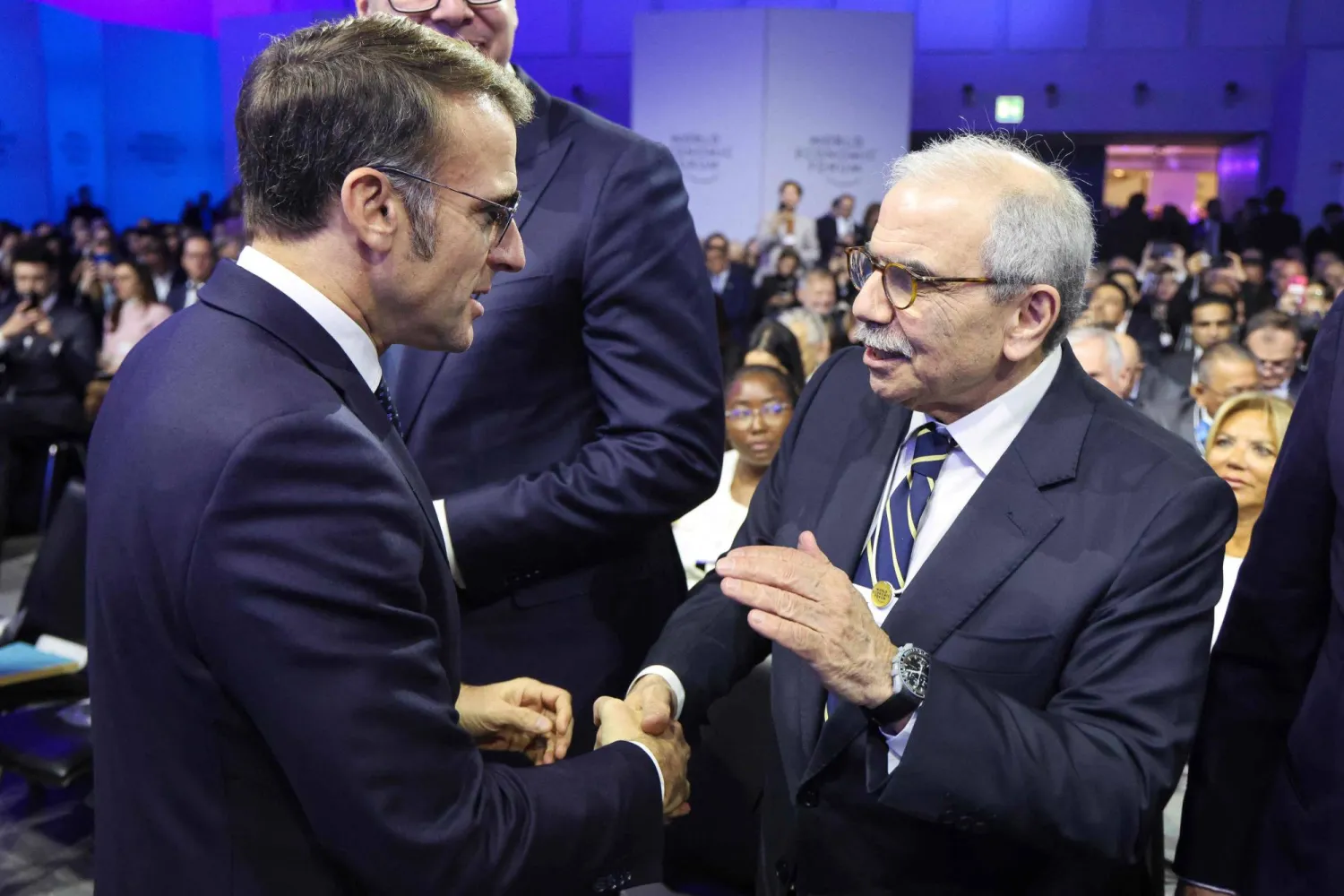 ماكرون وسلام