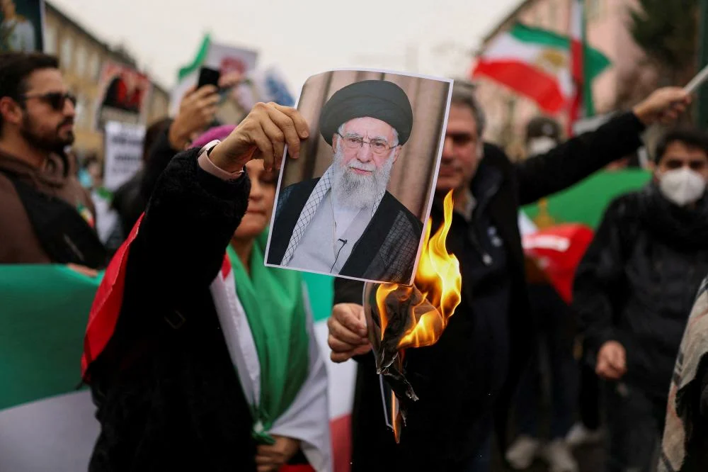 مصير قاسم إذا رحل خامنئي