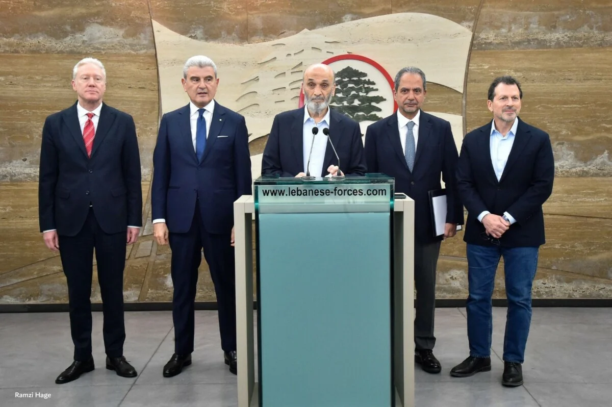 وزراء القوات