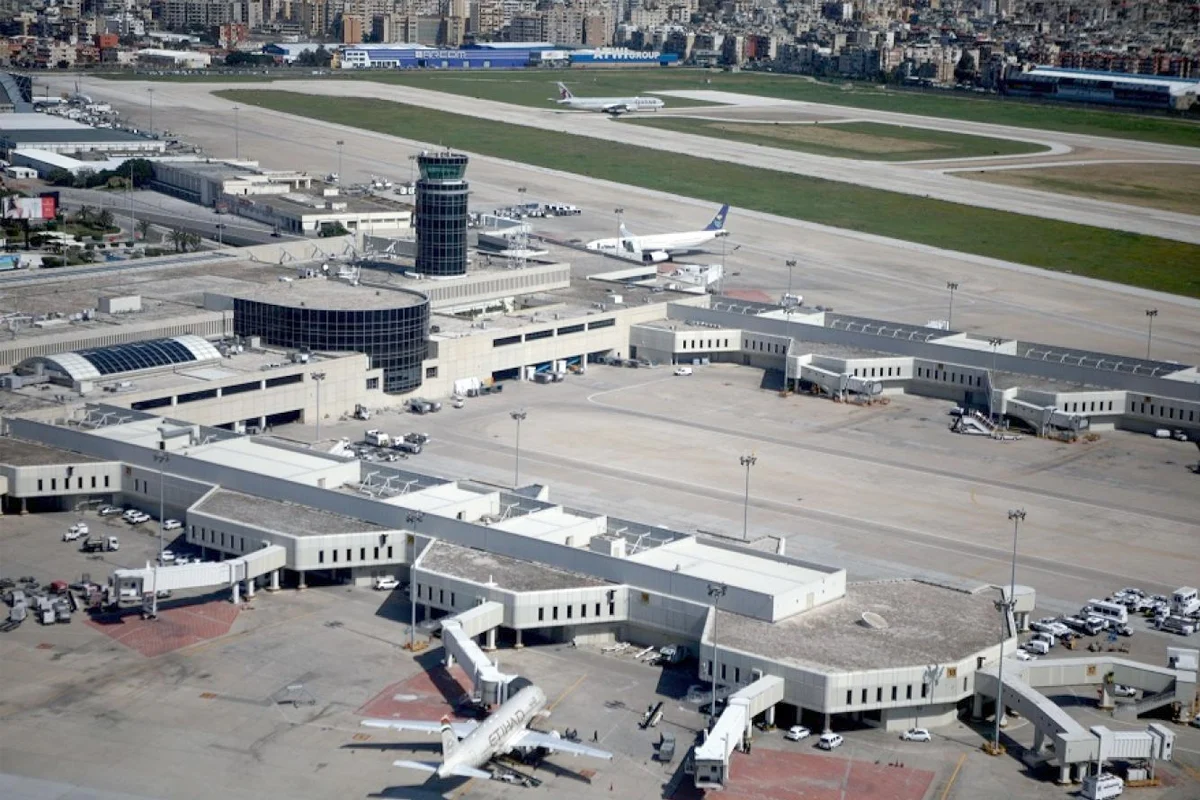مطار بيروت 9