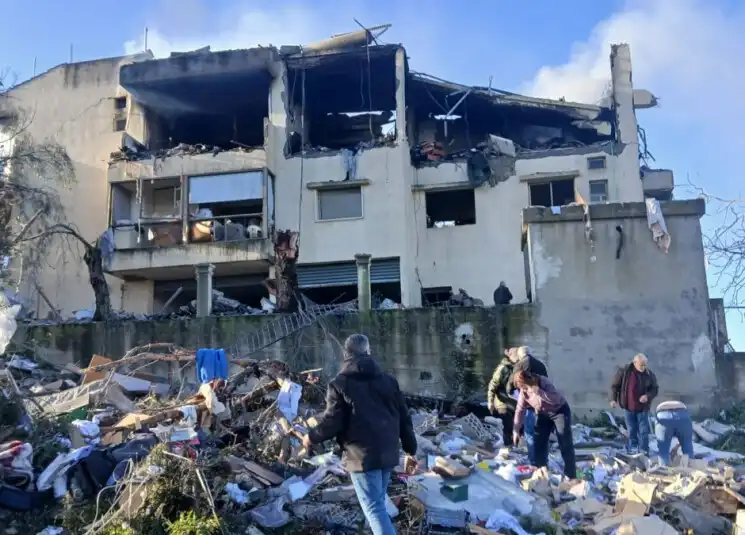 5bcf7572-5605-4e3e-88a7-3aa15d004547